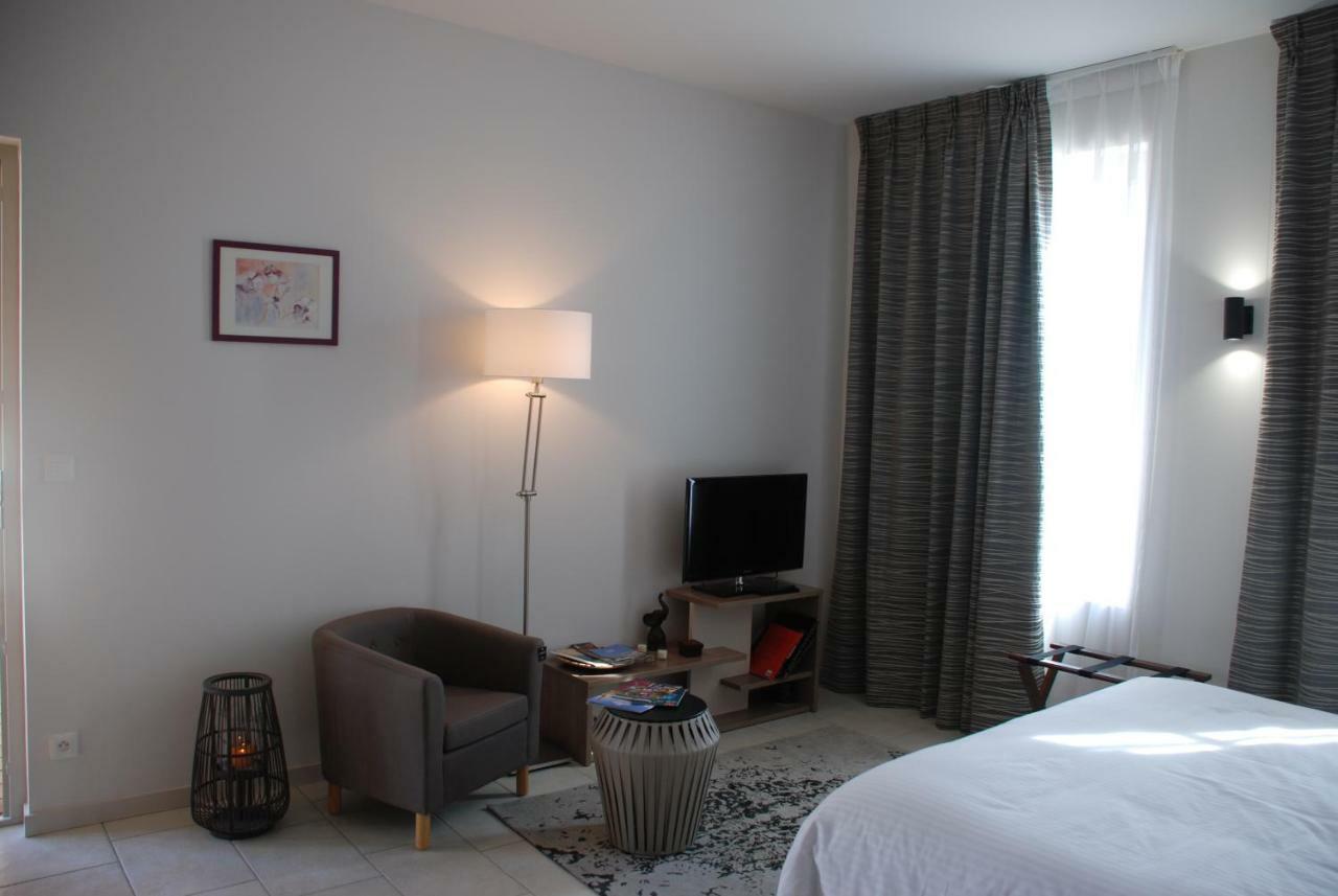 Les Ambeles Bed and Breakfast Saint-Magne-de-Castillon Εξωτερικό φωτογραφία