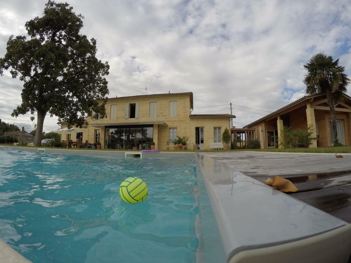 Les Ambeles Bed and Breakfast Saint-Magne-de-Castillon Εξωτερικό φωτογραφία