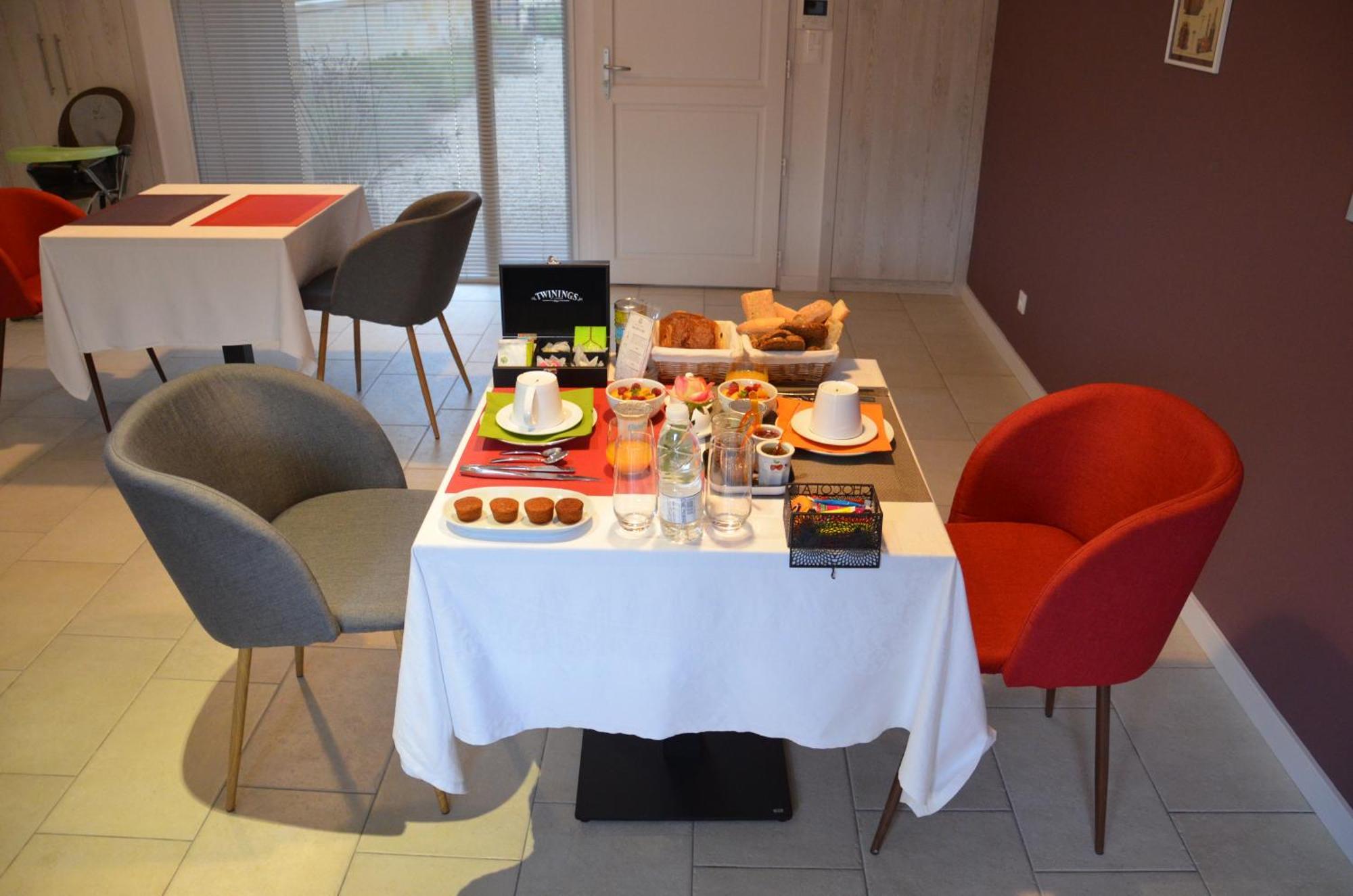 Les Ambeles Bed and Breakfast Saint-Magne-de-Castillon Εξωτερικό φωτογραφία