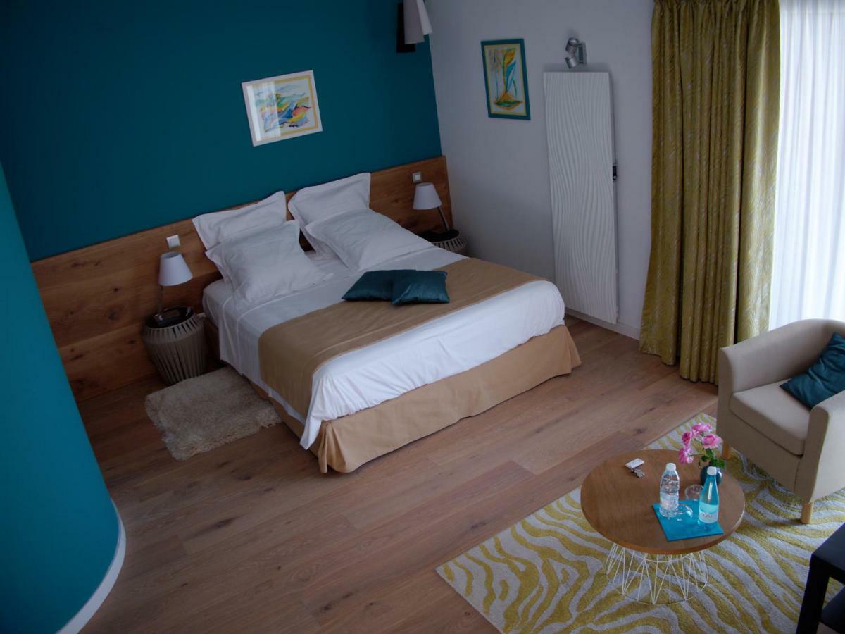 Les Ambeles Bed and Breakfast Saint-Magne-de-Castillon Εξωτερικό φωτογραφία